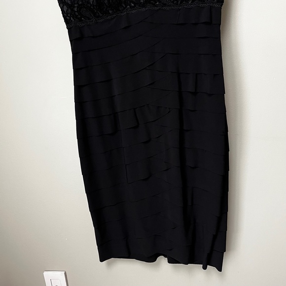 JONES WEAR Black Lace Tiered Dress/Size 4 - Picture 4 of 14